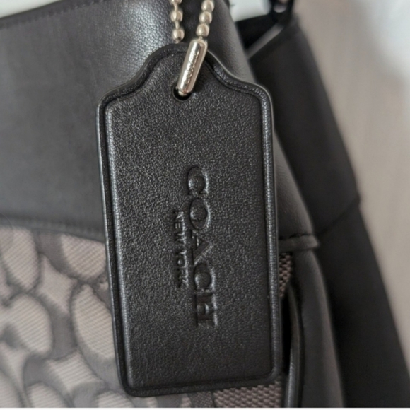 Coach Lexy shoulder bag & matching wallet - Picture 12 of 14